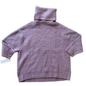 Goodnight Macaroon Size M Purple Turtleneck Soft Chunky Sweater